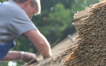 professional Gedney Dyke thatchers